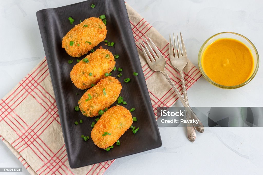 CROQUETTES